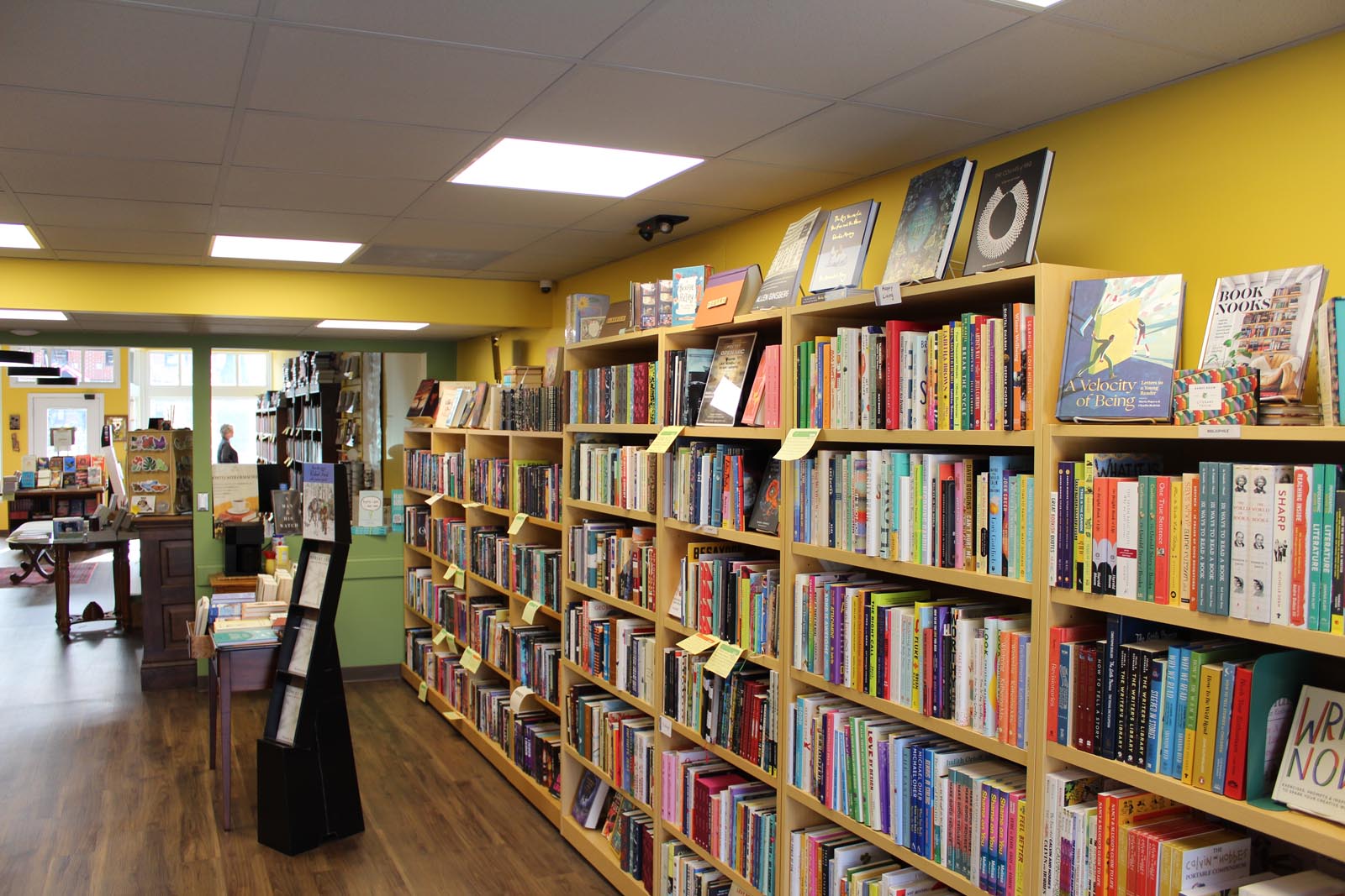 2 Dandelions Bookshop