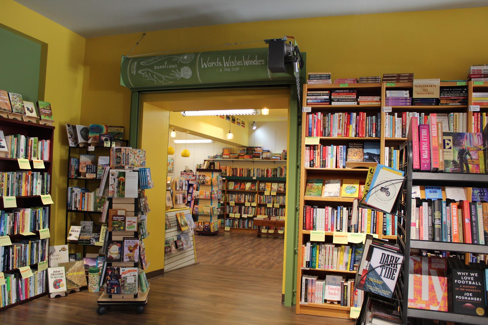 2 Dandelions Bookshop