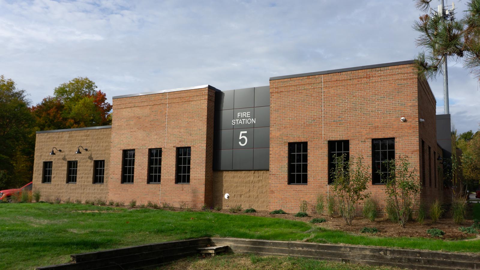 Farmington Hills Fire Station 5